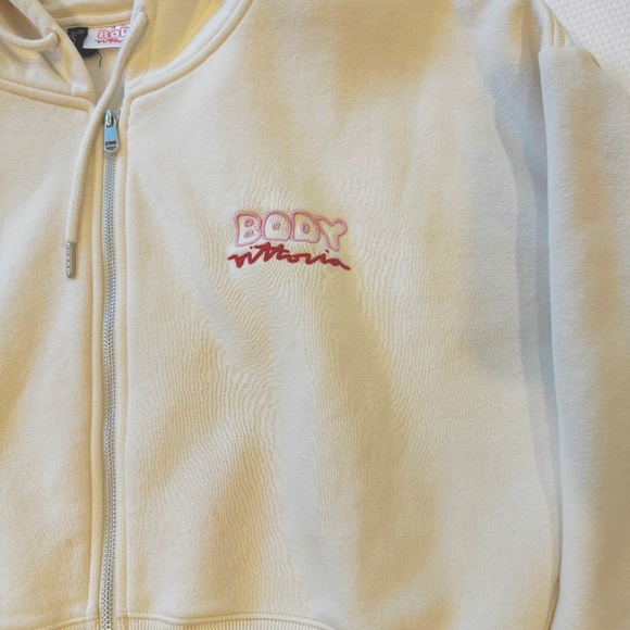 SOLD! COTTON ON - Oversized Body Vittoria Flower Zip Up Hoodie - Picture 2 of 6